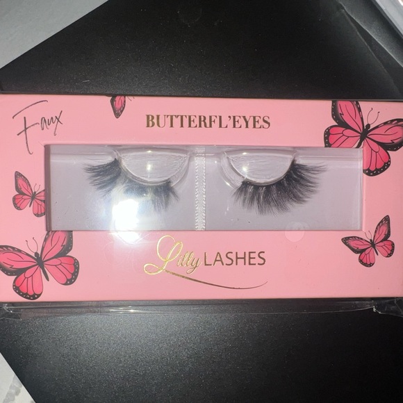 LILLY LASHES BUTTERFL’EYES SASSY LASHES - Picture 2 of 3